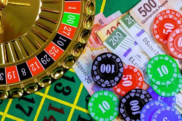 Live number draw display during active bingo round
